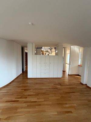 Esszimmer (rechts geht es zur Küche)