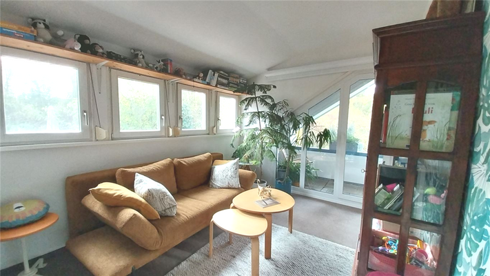 Zimmer DG mit Balkon