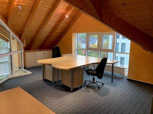 Büroräume 4. Etage Dachgeschos - Büro II