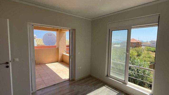 Kreta, Maleme: Villa am Meer zu verkaufen - Teil einer Anlage