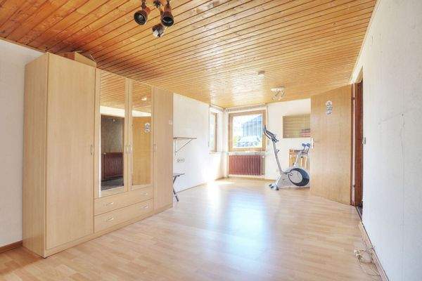 Hobbyzimmer Untergeschoss