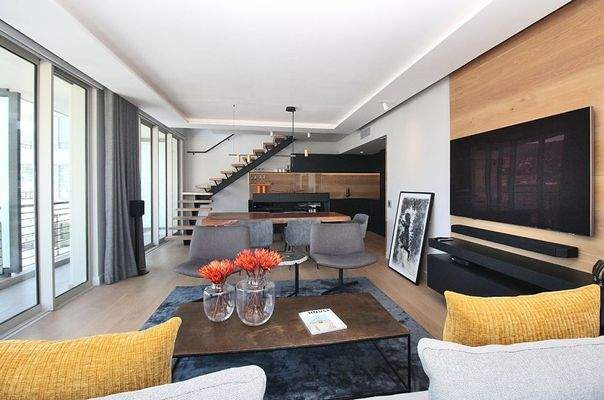 093e1edf-7e2a-4191-8e83-bc10559efd1c