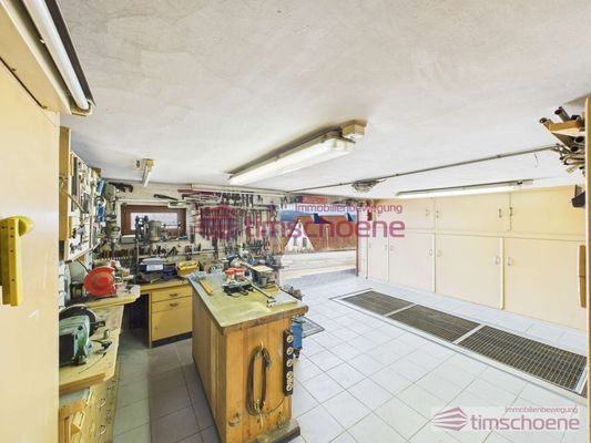Garage innen