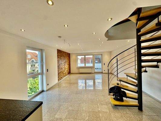 Wohnzimmer/Esszimmer leer