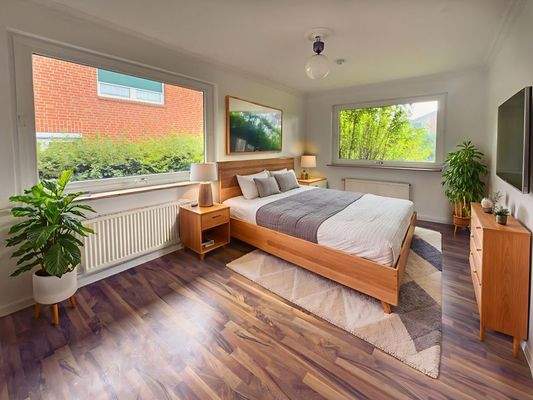 Zimmer im Erdgeschoss mit virtueller Einrichtung