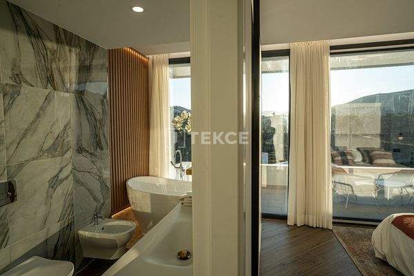 Detached Golfside Villas with Private Pools in Mijas