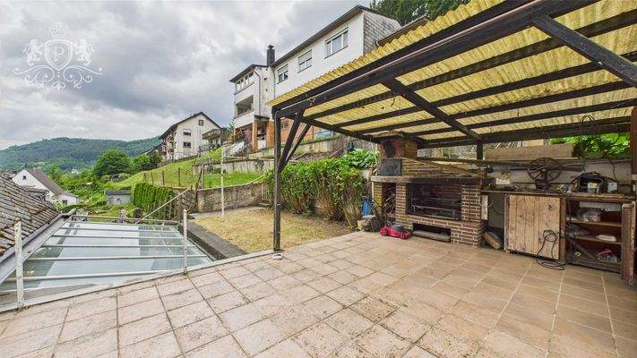 CAM01984G0-PR0473-STILL032