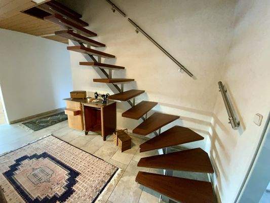 Treppe zum Dachboden