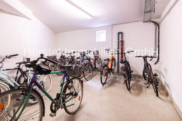 gemeinsch. Fahrradkeller