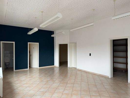 Gebäude 4 - Eingang