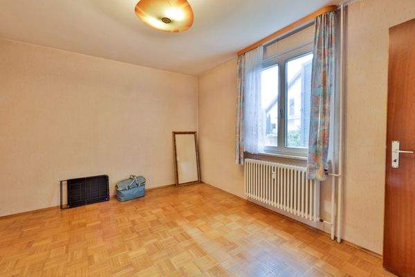 Schlafzimmer EG rechts