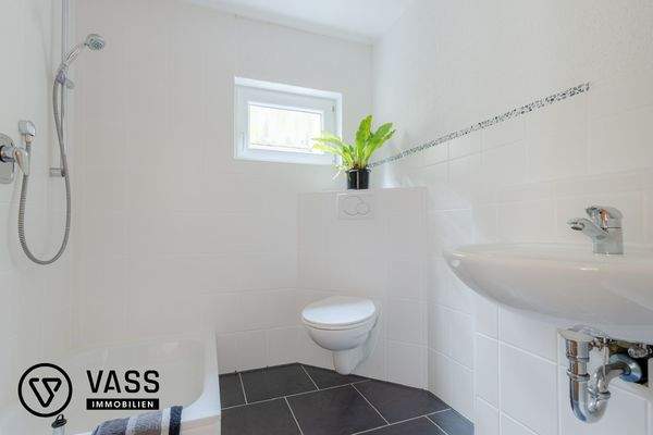 Badezimmer - UG mit Dusche 