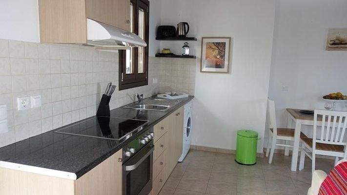 Kreta, Kirianna: Charmantes Haus mit Meerblick zu verkaufen