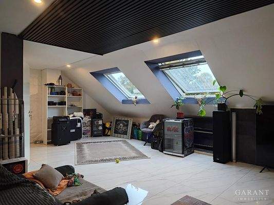 Wohnen Dachgeschoß.