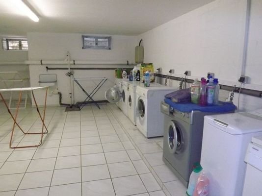 Waschraum im Keller