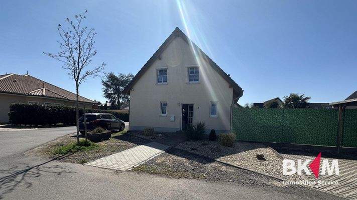 Hausansicht Straßenseite