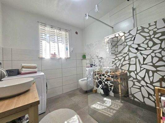 Bad Einliegerwohnung