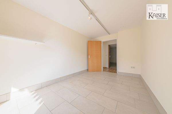 5 3-Zimmer-Whg mit eigenem Eingang (16)