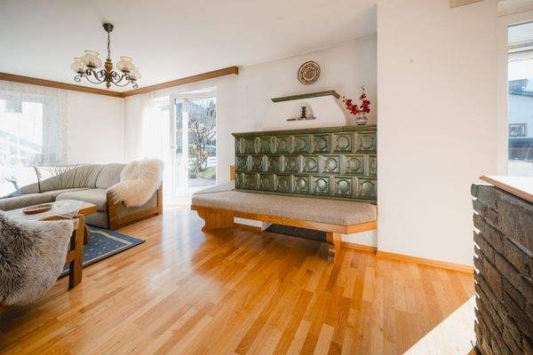  ...mit Speicherofen.