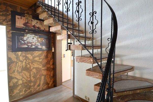 Treppe Wohnung OG/DG