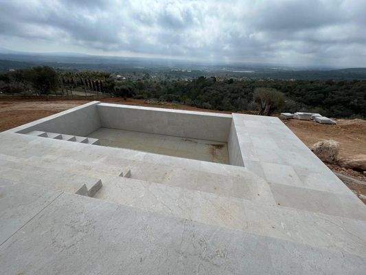 Neubauvilla mit fantastischer Aussicht zu verkaufen in Puntiro, Mallorca