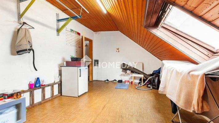 2. OG Schlafzimmer 2