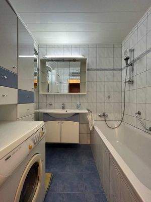 Cc7e3ad0-cf51-41f2-8