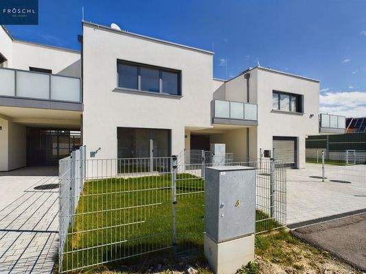 Reihenhaus 6 Straßenansicht 3