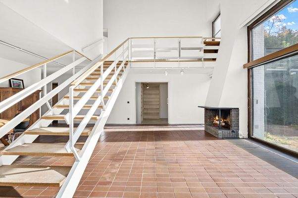 Offene Treppe ins Obergeschoss