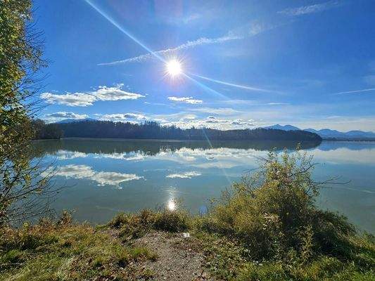 direkt vor der Wohnanlage