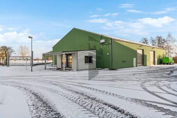 Lagerhalle - Fensterbau