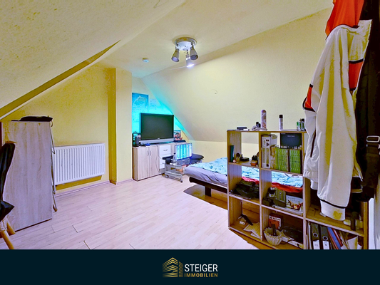 Schlafzimmer 2 (Spitzboden)