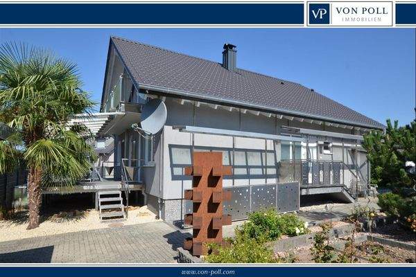 Haus mit Garten - Ostseite