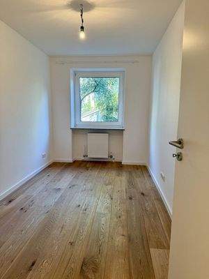 Büro / Kinderzimmer