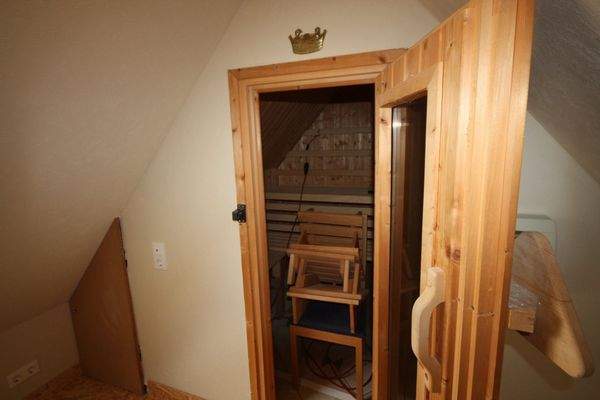 Saunaanlage im Spitzbodenbereich