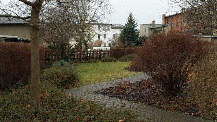 Grünanlage Innenhof.jpg