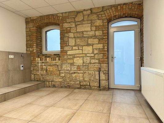 Hauswirtschaftsraum im EG (mit Gartenzugang)