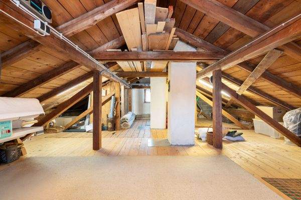 Dachboden mit Ausbaureserve