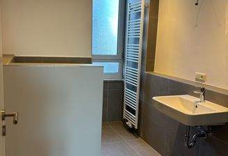 Badezimmer.jpeg