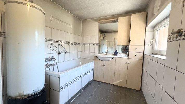 Tageslichtbad im Erdgeschoss