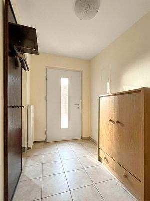 Foyer rechte Haushälfte