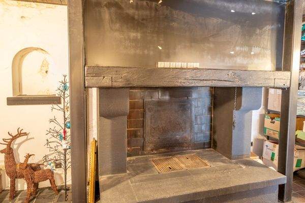 offener Kamin in der Lounge KG