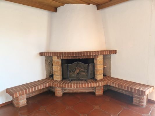 Offener Kamin im Wohnzimmer, OG