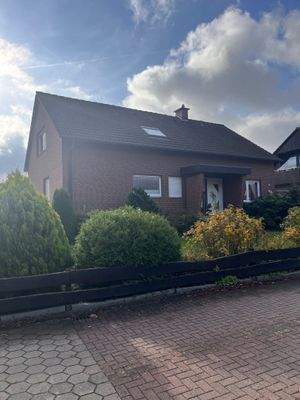 Hausansicht Front.jpg