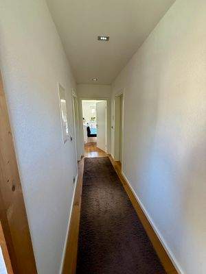 Hinterhaus Gang OG Zugang Küche und Speise