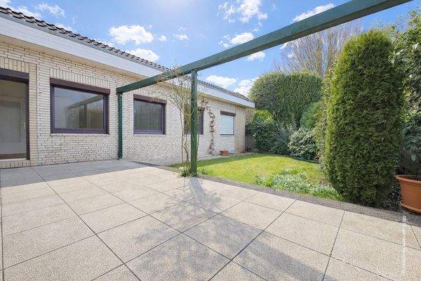 Nach Frühjahrsputz und Plattenreinigung haben Sie eine tolle Terrasse