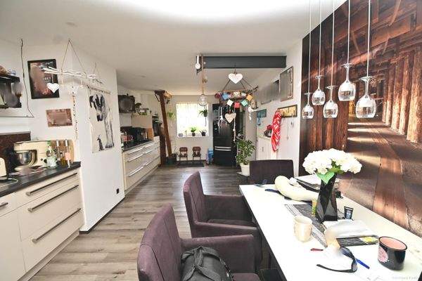 viel Platz in der Wohnküche (Wohnung: OG im Nebengebäude)