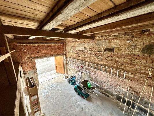 Scheune - Blick von der Treppe