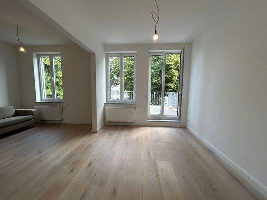 Mit direktem Terrassen / Balkonzugang