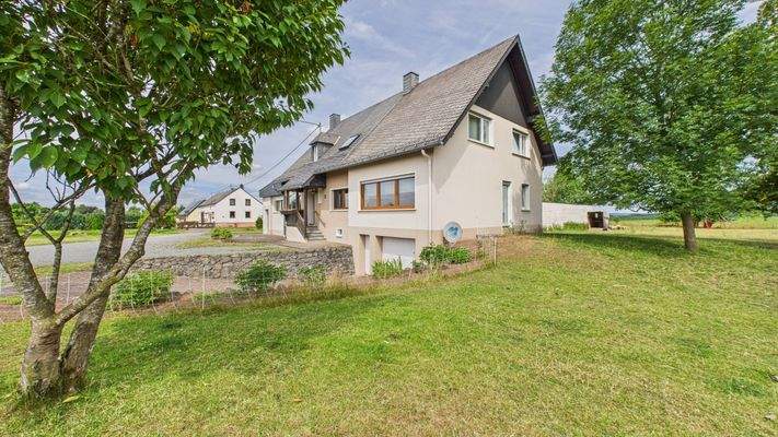 6906b8c1cde9470da38f555f4598660e_95_CAM01984G0-PR0